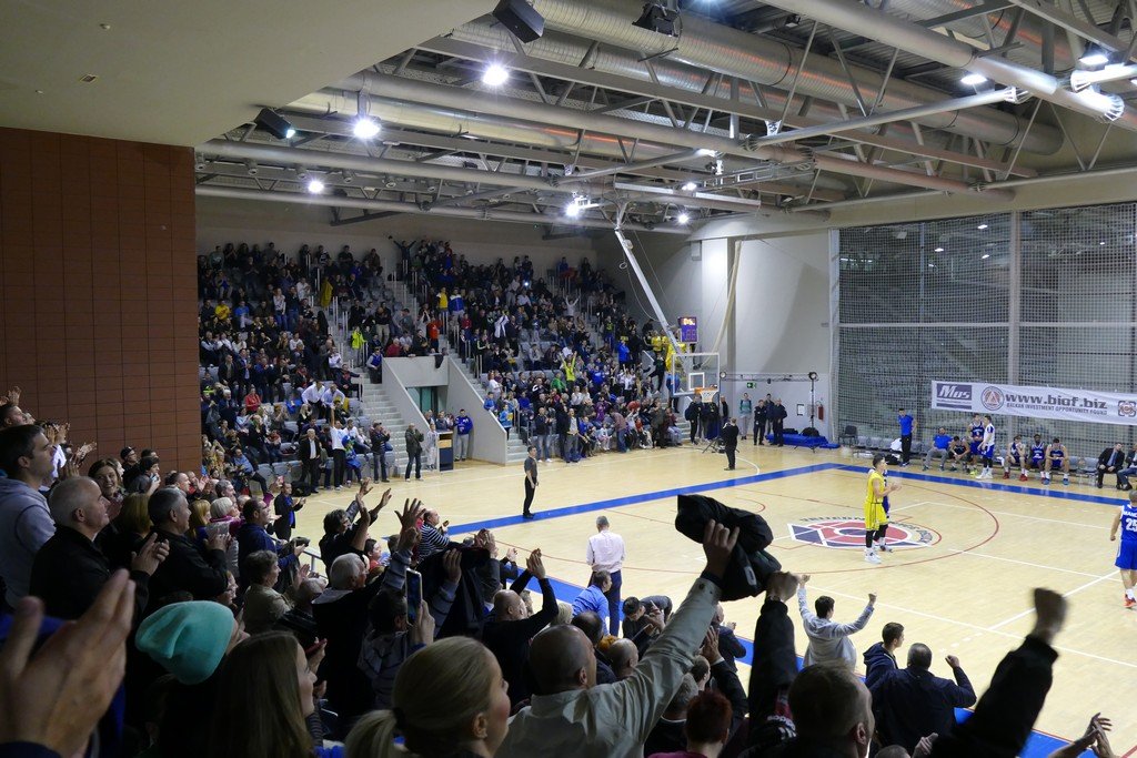 Slavlje na tribinama