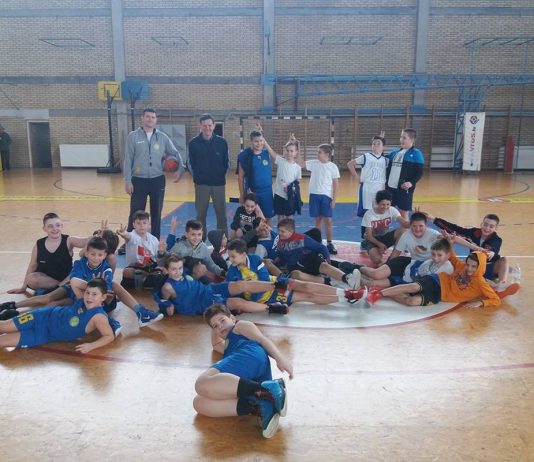 Prijateljska utakmica VROS-ovih škola košarke